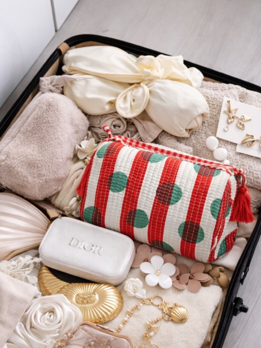 Red stripe green polka dot quilted makeup pouches, alternate view