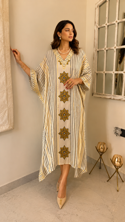 Off-White Gold Stripe Star-Print Kaftan - Front 3