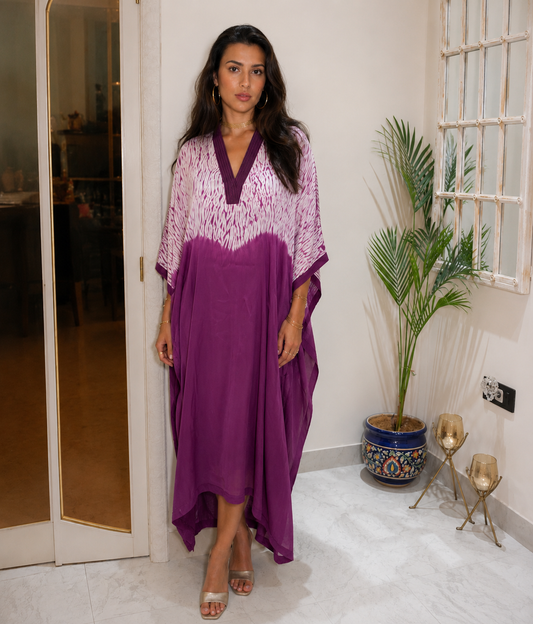 Purple magenta ombré tie-dye kaftan – front view